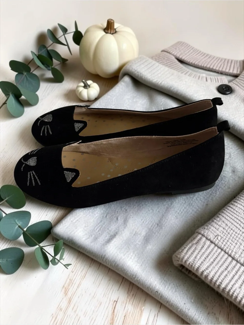 Cat & Jack Big Girls Size 4 Black Cat Face Flats EUC